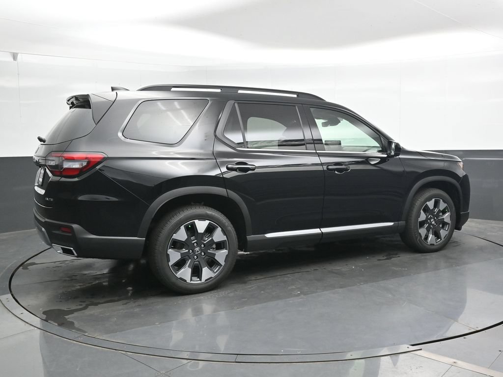New 2026 Honda Pilot Elite image 2