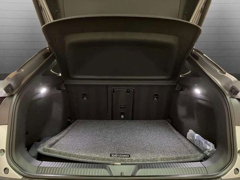 Used 2023 Volkswagen ID.4 S image 79