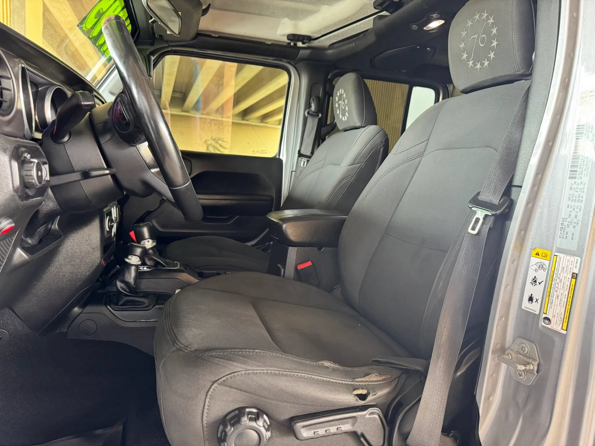 Used 2018 Jeep Wrangler Unlimited Sport S AWD/4WD image 13