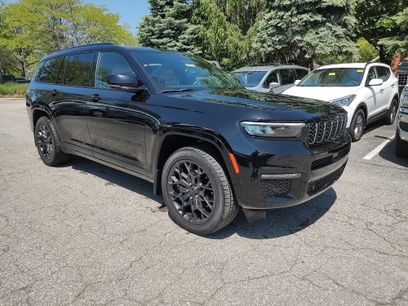Certified 2025 Jeep Grand Cherokee L Summit w/ Obsidian Package