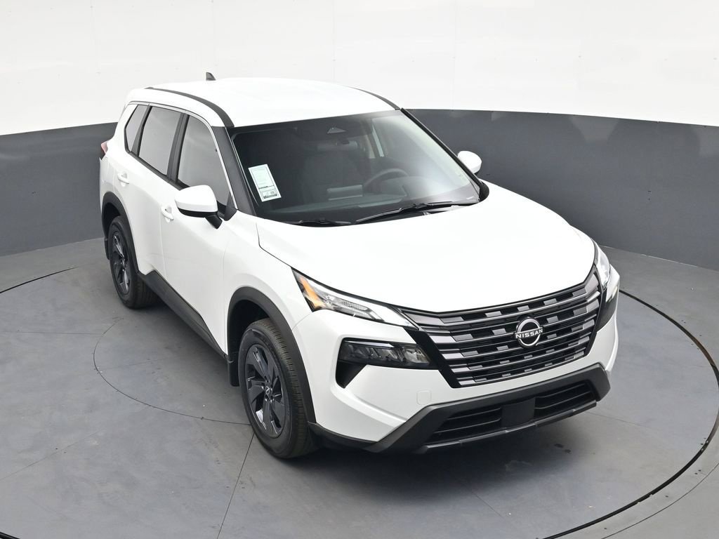 Certified 2026 Nissan Rogue SV FWD image 33