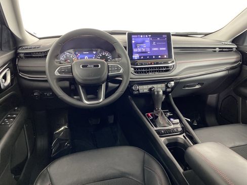 Used 2022 Jeep Compass Trailhawk w/ Trailer Tow Group image 18