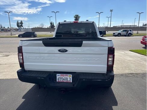 Used 2022 Ford F250 XLT w/ FX4 Off-Road Package AWD/4WD image 6