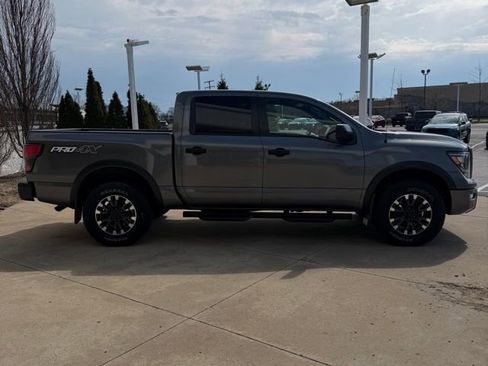 Used 2021 Nissan Titan PRO-4X w/ Pro-4x Utility Package AWD/4WD image 6