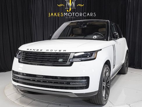 Used 2023 Land Rover Range Rover Autobiography AWD/4WD image 20