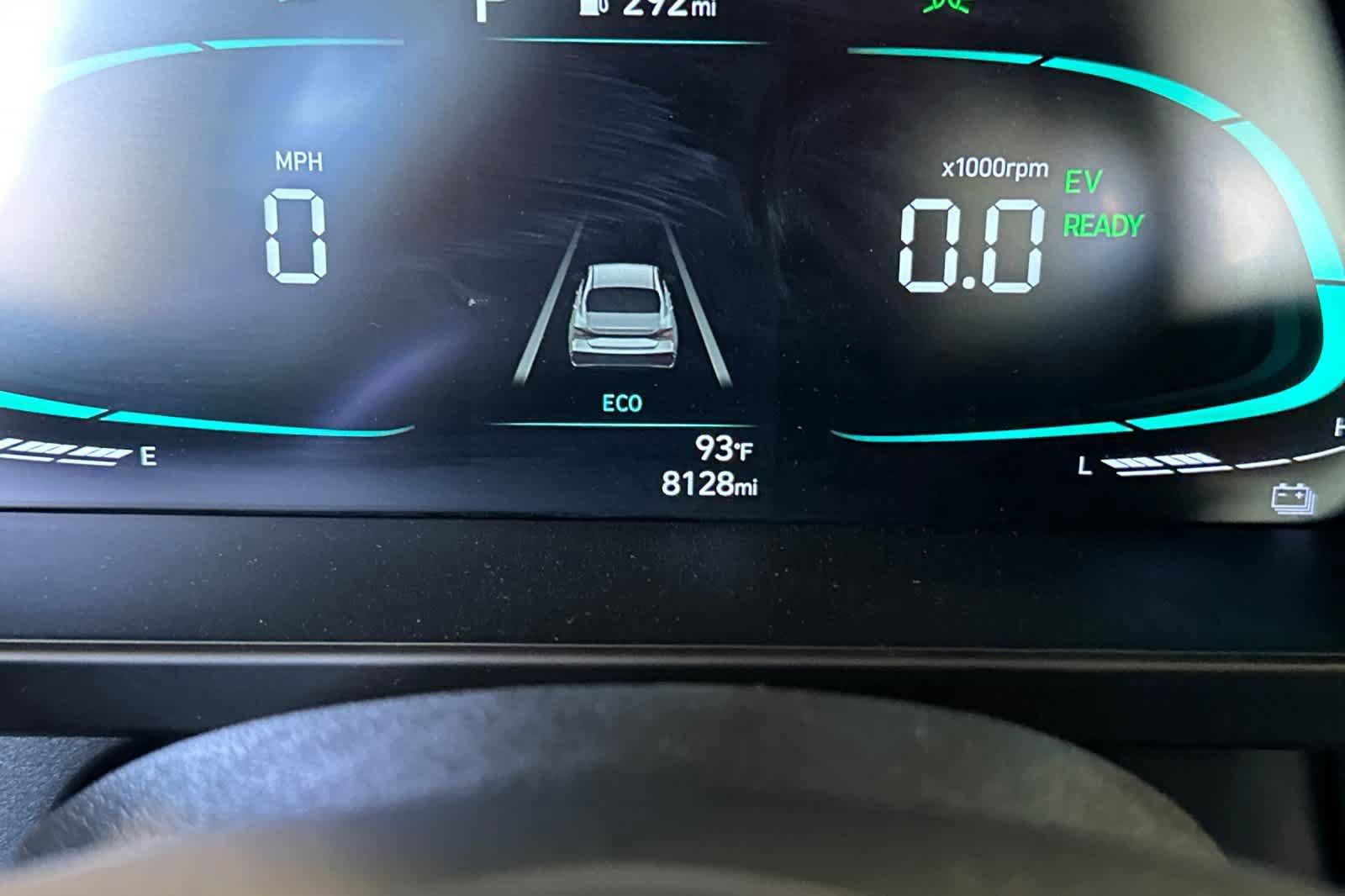 Used 2026 Hyundai Elantra Hybrid FWD image 26