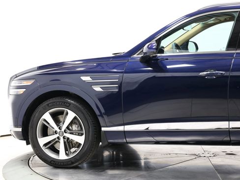 Used 2022 Genesis GV80 2.5T w/ Advanced Package 02 AWD/4WD image 7