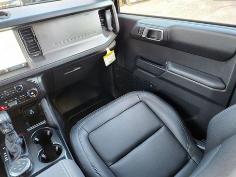 New 2025 Ford Bronco Badlands image 15