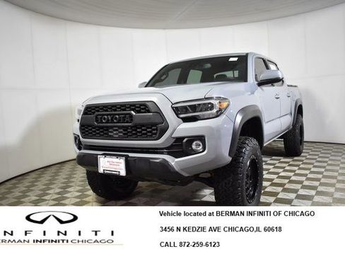 Used 2020 Toyota Tacoma TRD Off-Road w/ TRD Premium Off Road Package image 1