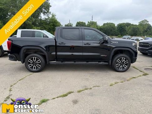 Used 2023 GMC Sierra 1500 AT4 w/ AT4 Premium Package AWD/4WD image 5