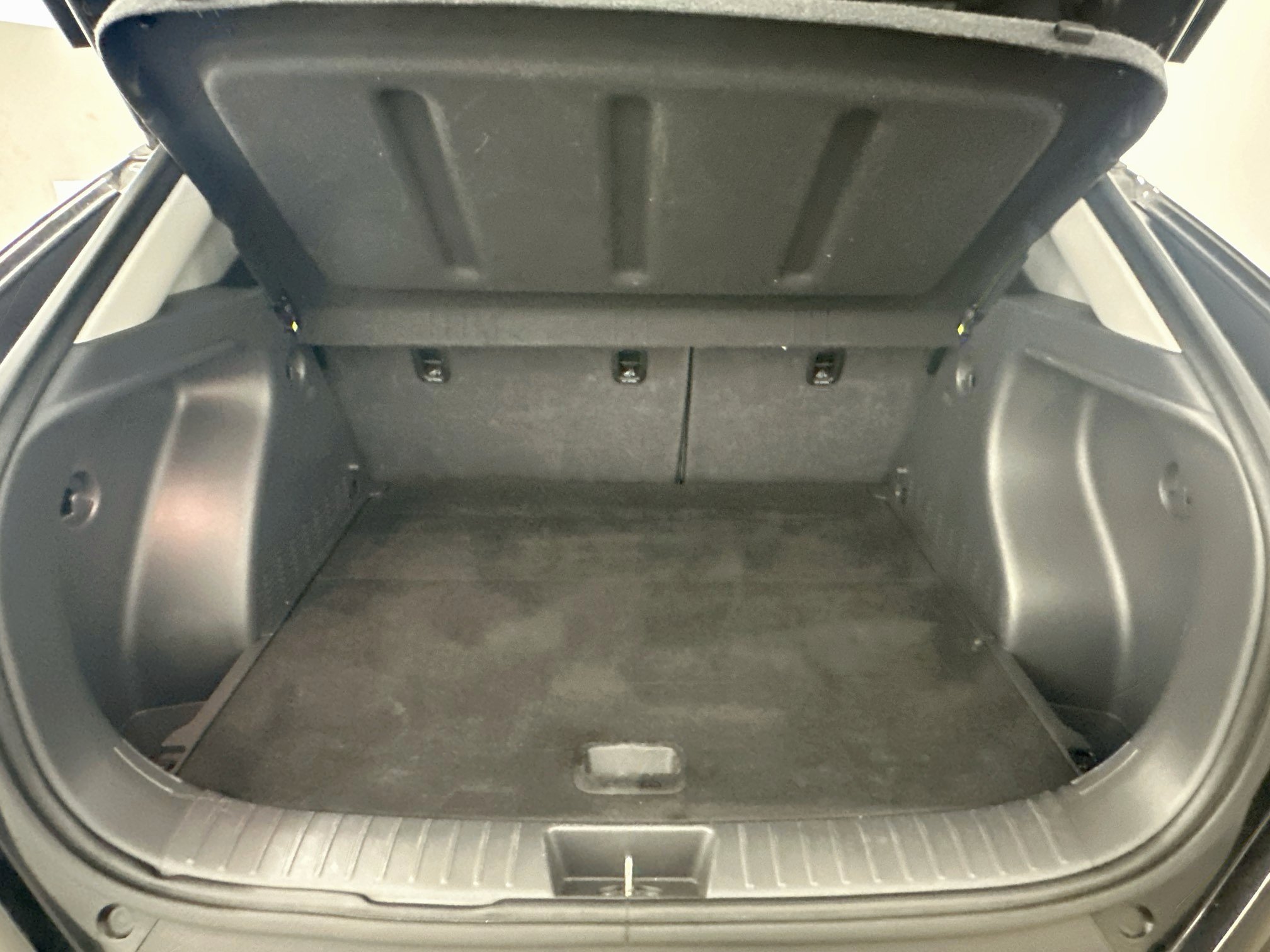 Used 2025 Hyundai Kona SEL AWD/4WD image 29