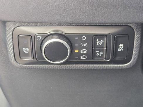 Used 2024 Ford Mustang Mach-E Premium image 27