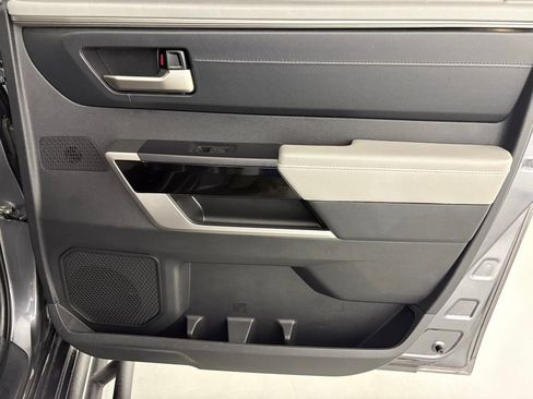 Used 2023 Toyota Tundra Limited image 42