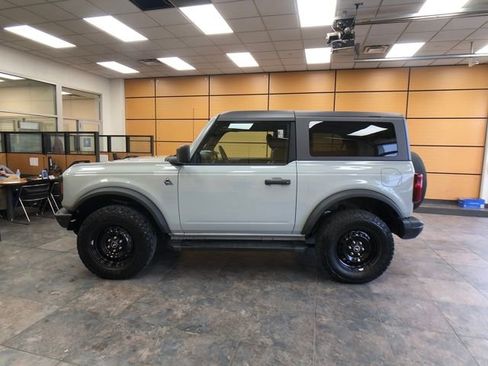 Certified 2021 Ford Bronco Black Diamond image 4