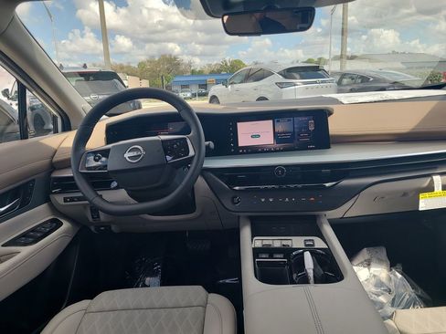 New 2026 Nissan Murano Platinum w/ Technology Package AWD/4WD image 7