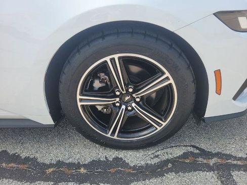 Certified 2024 Ford Mustang Coupe RWD image 5