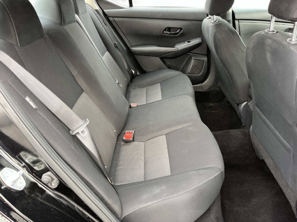 Used 2024 Nissan Sentra SV FWD image 21