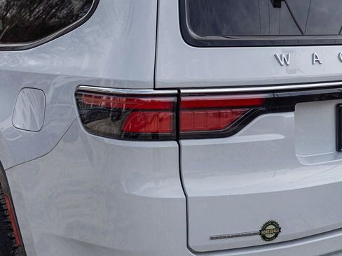 Used 2022 Jeep Wagoneer Series I w/ Premium Group I image 42