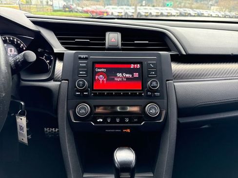 Used 2018 Honda Civic Sport image 25