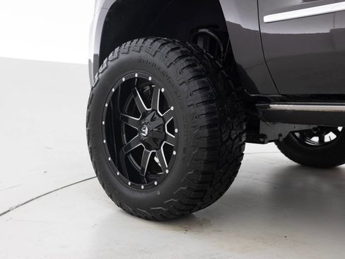 Used 2016 GMC Yukon XL Denali w/ Open Road Package image 17