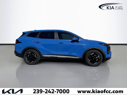 New 2026 Kia Sportage EX image 6