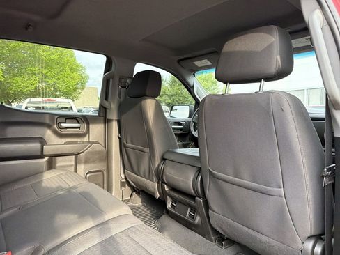 Used 2022 Chevrolet Silverado 1500 Custom AWD/4WD image 22