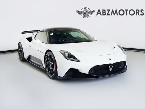 Used 2022 Maserati MC20 Coupe RWD image 1