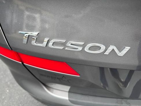 Used 2020 Hyundai Tucson Value w/ Cargo Package image 28