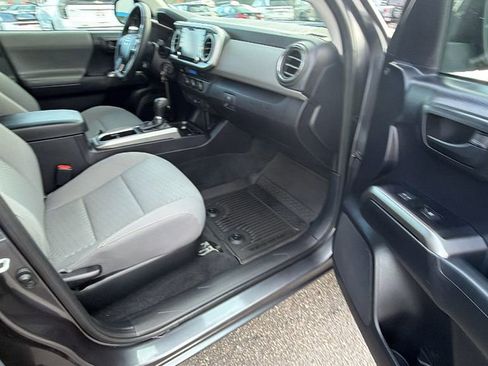 Used 2021 Toyota Tacoma SR5 image 16