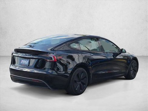 Used 2025 Tesla Model 3 RWD image 5