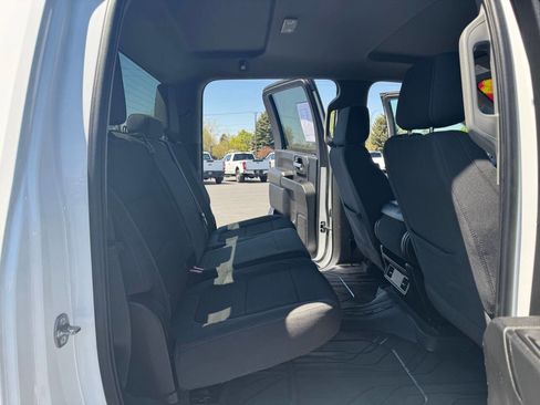 Used 2022 Chevrolet Silverado 2500 LT w/ Fleet Comfort Package AWD/4WD image 33