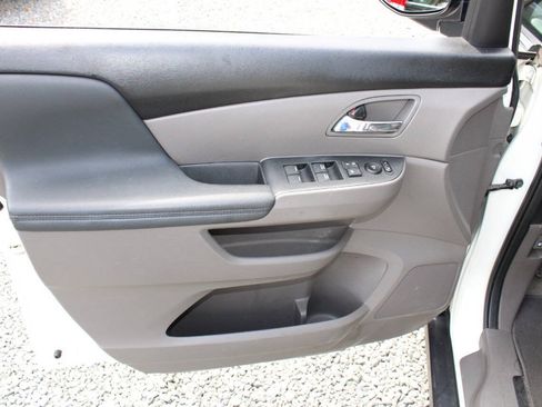 Used 2017 Honda Odyssey EX-L image 23