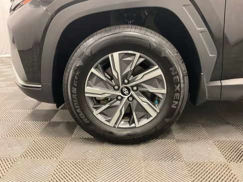 Used 2024 Hyundai Tucson Blue AWD/4WD image 8
