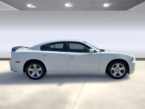 Used 2014 Dodge Charger Police w/ Street Appearance Group RWD image 8