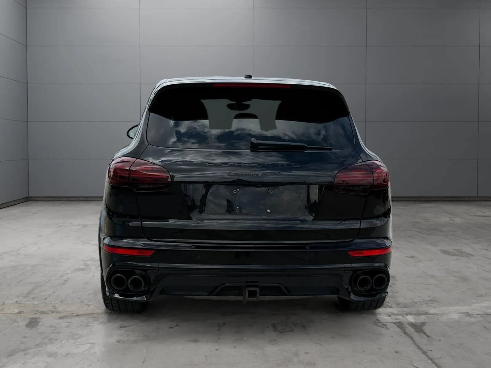 Used 2016 Porsche Cayenne GTS AWD/4WD image 11