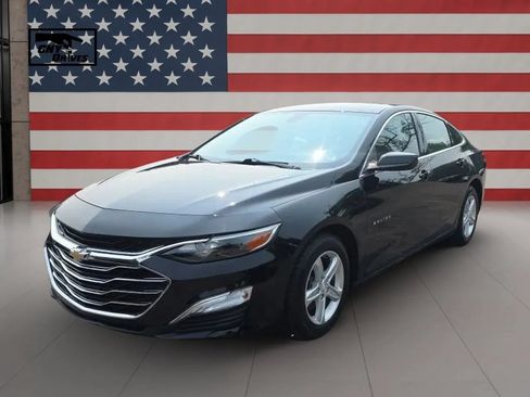 Used 2020 Chevrolet Malibu LS FWD image 1