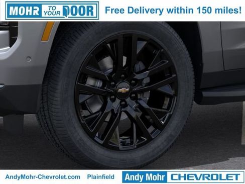 New 2026 Chevrolet Suburban Premier AWD/4WD image 11