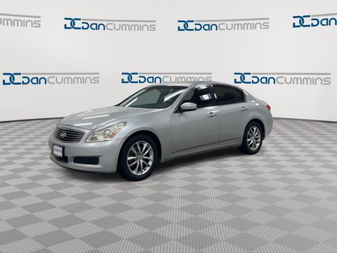Used 2009 INFINITI G37 X image 4