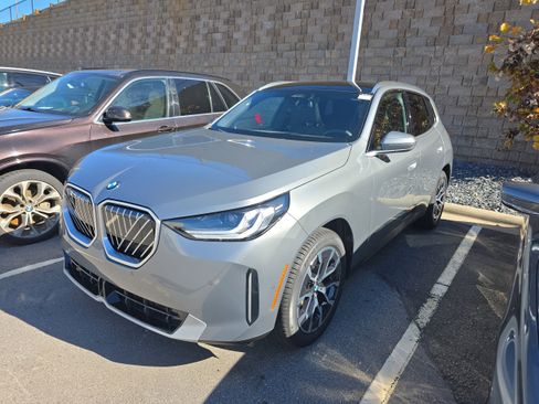 New 2026 BMW X3 xDrive30 w/ Convenience Package image 4