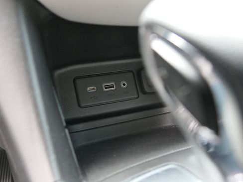 Used 2022 Chevrolet Equinox LT FWD image 21