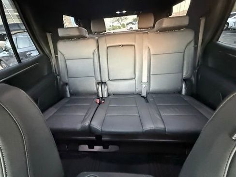 Certified 2025 Chevrolet Tahoe Z71 image 37