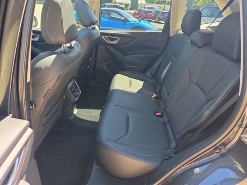 Used 2019 Subaru Forester Limited w/ Popular Package #3 AWD/4WD image 17