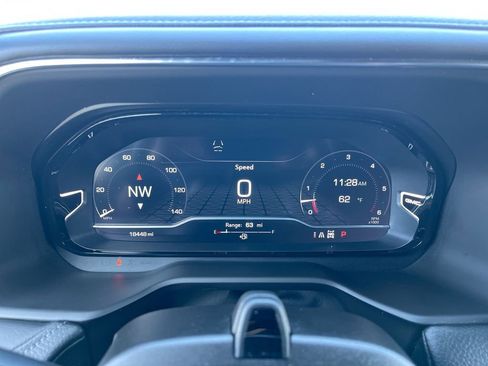 Used 2023 GMC Yukon XL Denali image 28