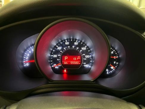 Used 2017 Kia Soul + FWD image 23