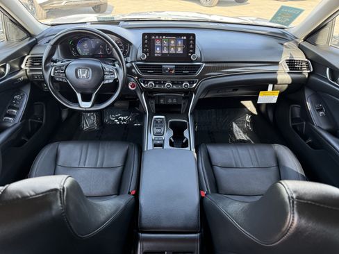 Used 2021 Honda Accord Touring image 30