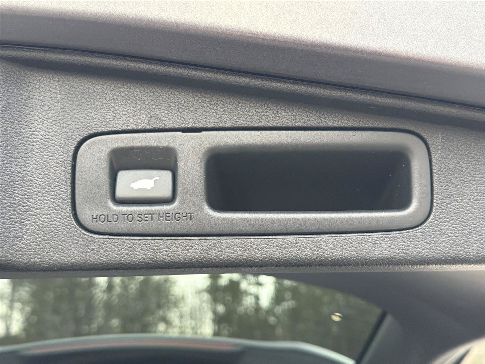 Used 2020 Honda CR-V EX-L image 9