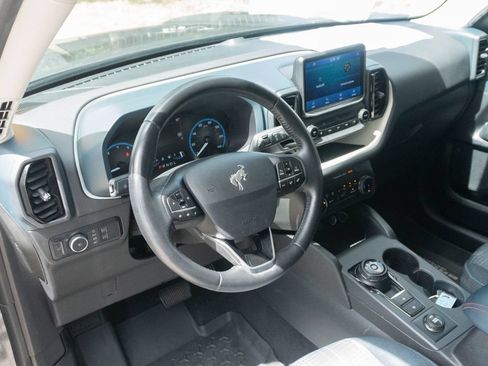 Used 2023 Ford Bronco Sport Heritage w/ Heritage Convenience Package AWD/4WD image 14
