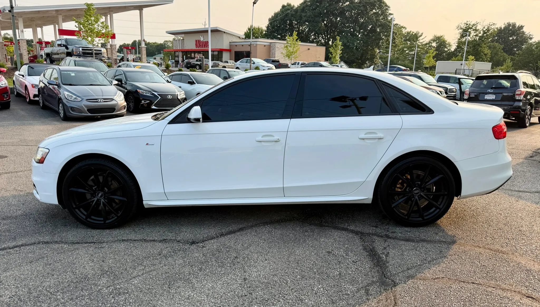 Used 2016 Audi A4 2.0T Premium FWD image 2