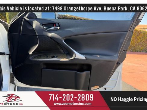 Used 2011 Lexus IS 250 w/ Premium Pkg Value Edition image 25