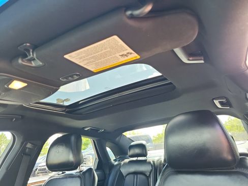 Used 2017 Lincoln MKZ Reserve FWD image 34